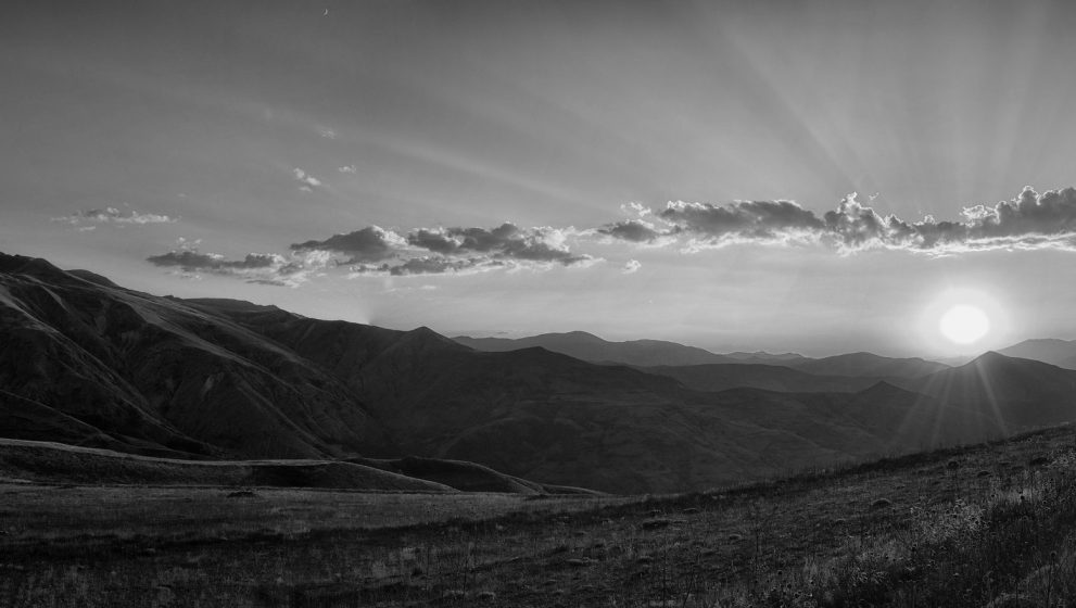 Bright but bleak: futurism and climate change